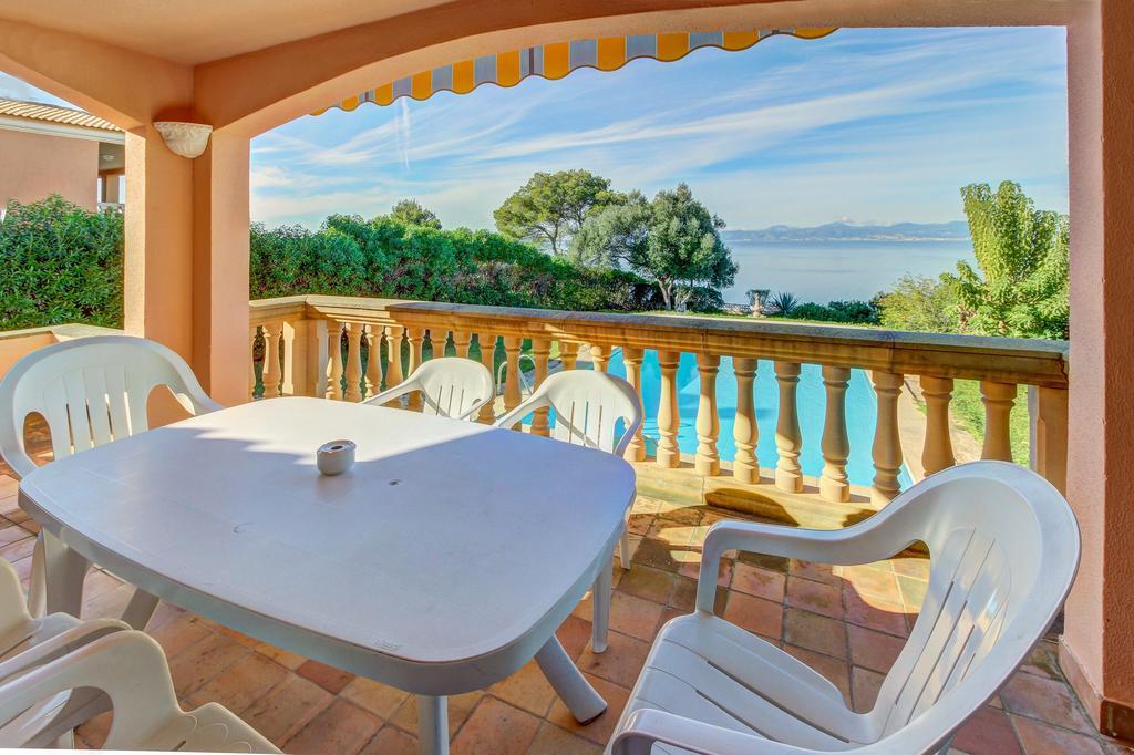 Villa Aquari Llucmajor  Buitenkant foto
