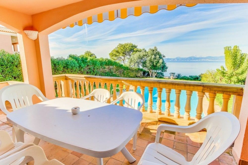 Villa Aquari Llucmajor  Buitenkant foto